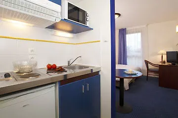 Zenitude Hotel-residences