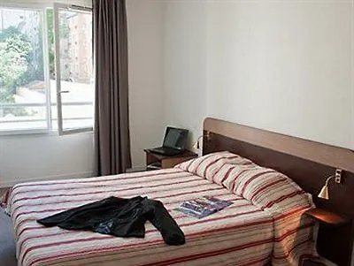 Zenitude Hotel-residences 3* Magny-les-Hameaux