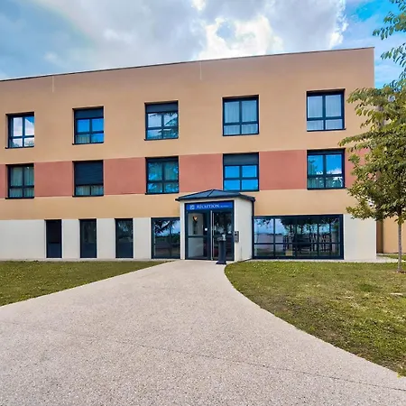 Apartmanhotel Zenitude Hotel-residences Magny-les-Hameaux